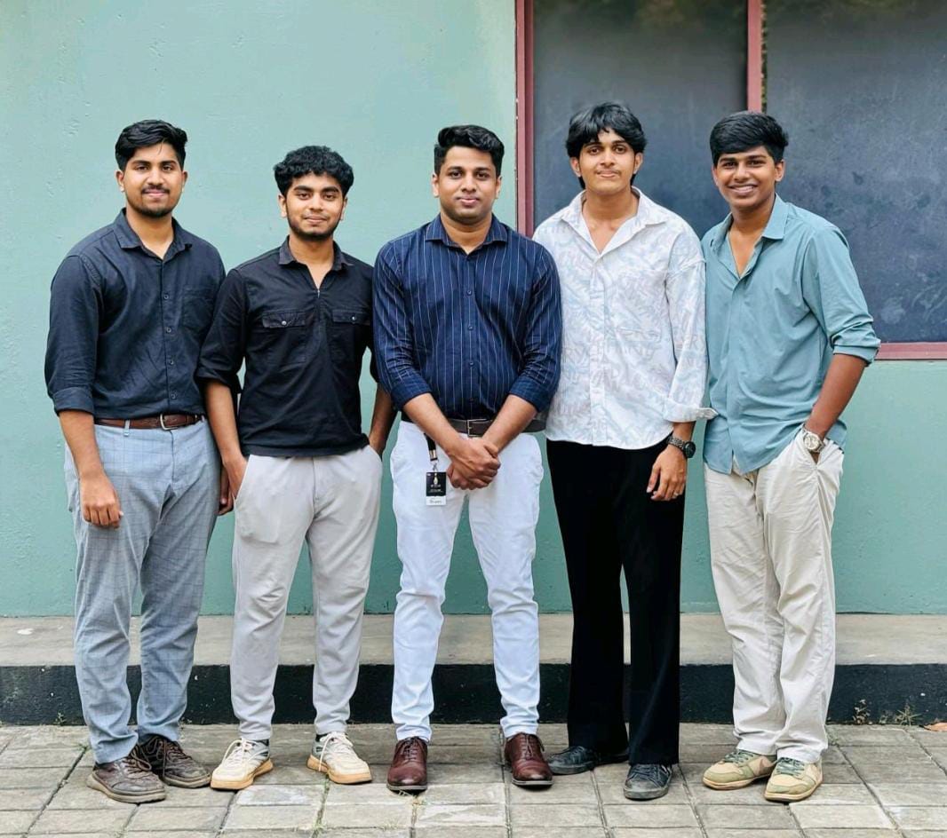 Tascbar founders with mentor